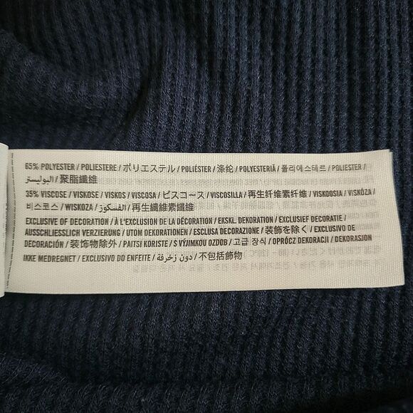 Hollister Navy Waffle-knit Long Sleeve Boyfriend Crop Crew with Varsity Stripes - Picture 13 of 16